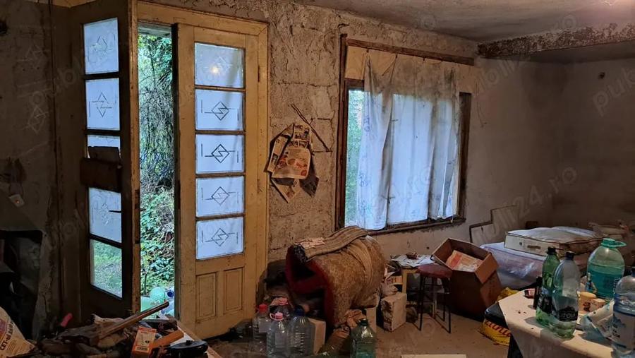 Casă cu 4 camere cu Teren 526 Mp în Odvoș