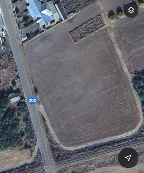 Teren de 4500 mp, în Grădiștea