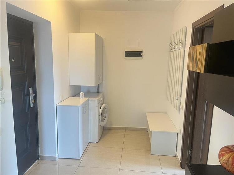 Apartament cu 4 camere decomandat, mobilat în Fundeni