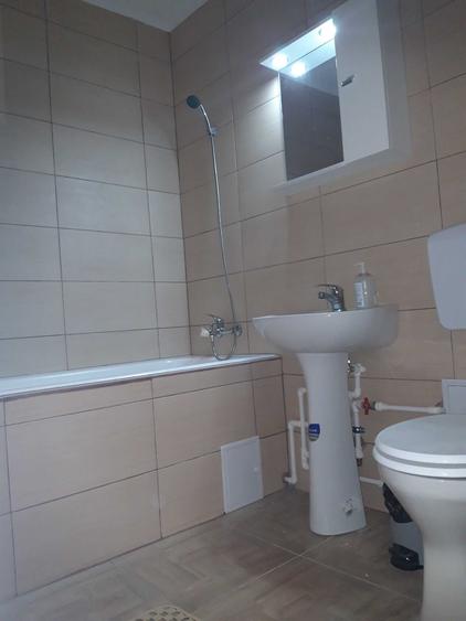 Inchiriez apartament 2 camere,zona Cuza Voda - 4