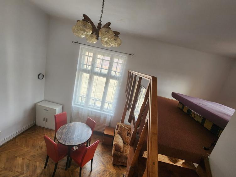 Garsonieră decomandată în Exterior Vest