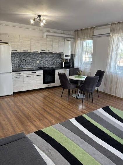 Apartament cu 3 camere decomandat, mobilat în Dâmbul Rotund