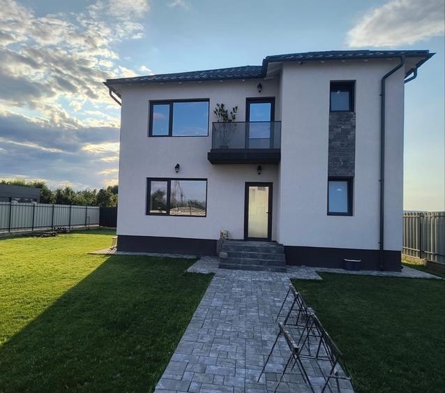 Casă cu 4 camere în Săcueni
