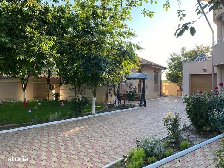 Casă cu 4 camere cu Teren 1050 Mp în Central