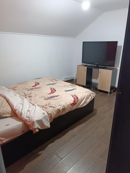 Casă cu 4 camere cu Teren 500 Mp în Bucium