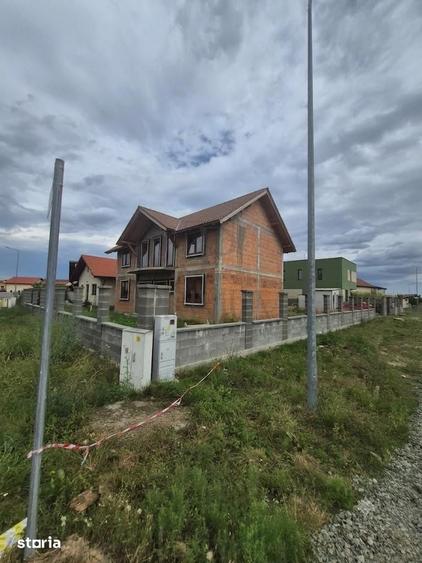 CASA INDIVIDUALA LA ROSU - ZONA EXCELENTA URSENI - ASFALT - TOATE UTIL - 4