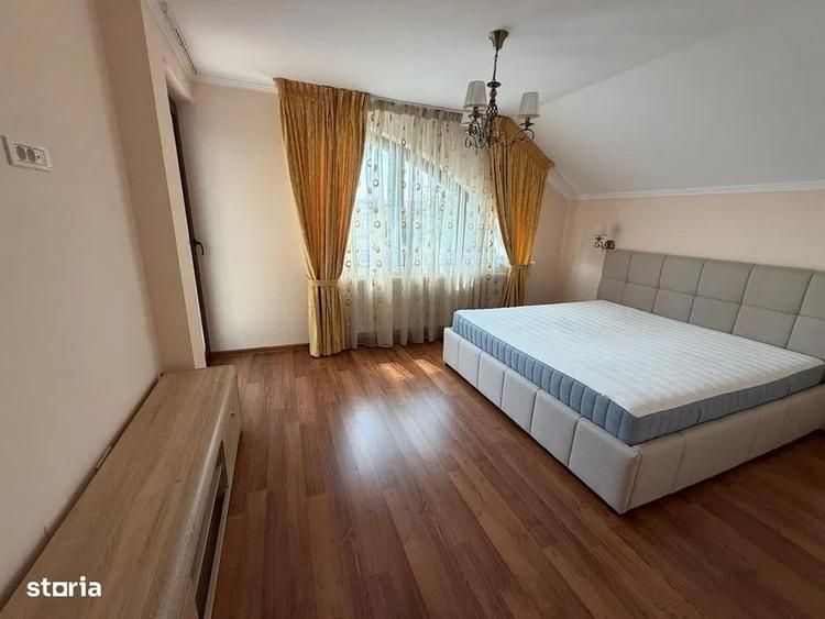 Casă individuală cu 4 camere cu Canalizare în Pipera