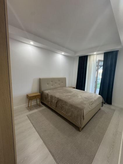 Apartament cu 2 camere decomandat în Tunari