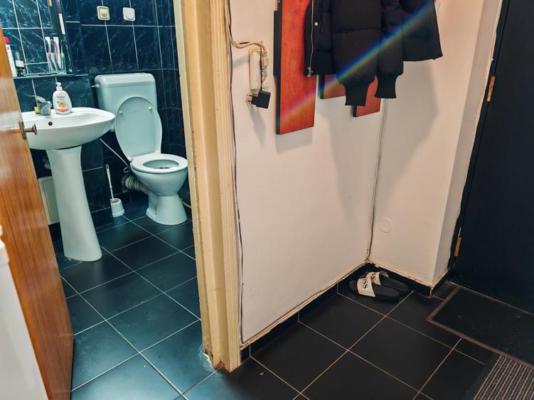 Garsonieră decomandată în Răcădău