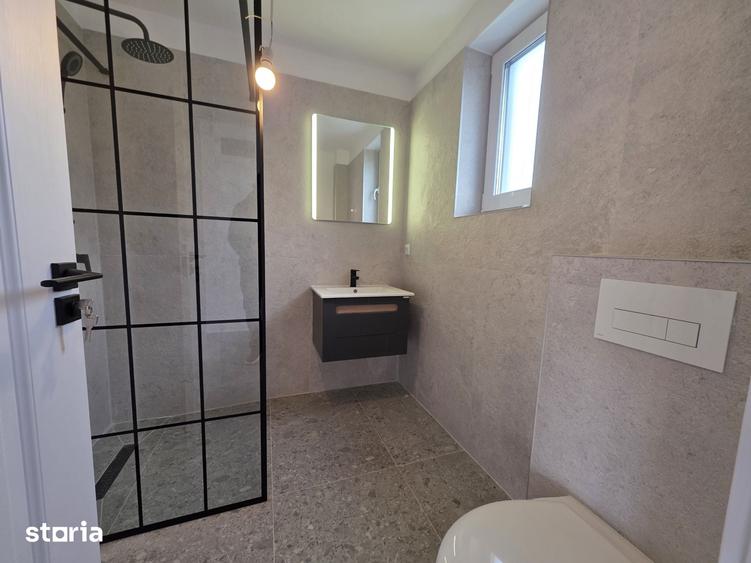 Casă cu 4 camere cu Teren 300 Mp în Sânpetru