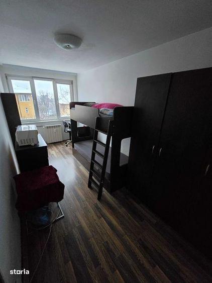 3 camere decomandate, et 2/4, orientare sud-est, ultracentral - 1