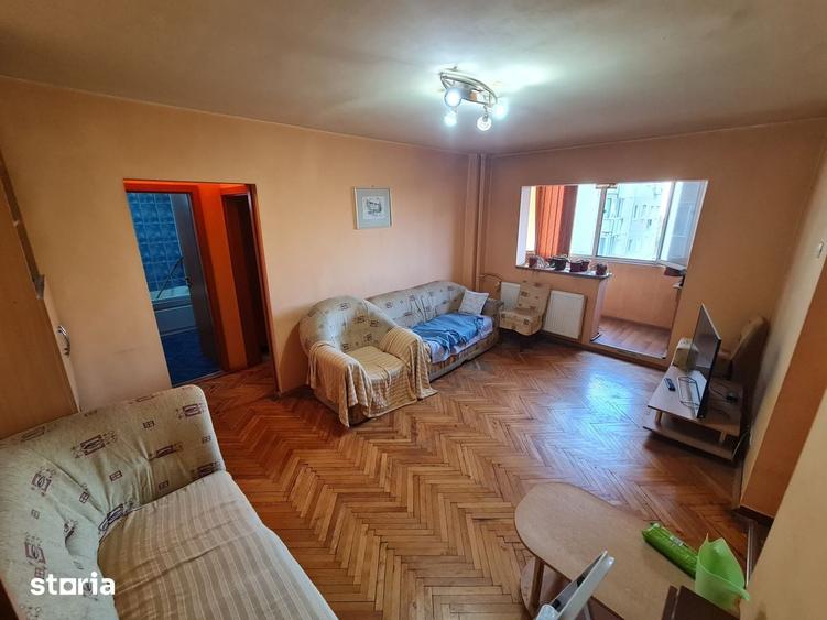 Apartament cu 4 camere în Micălaca
