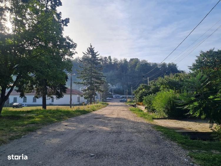 Casă cu 3 camere în Dedulești