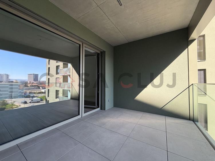 Apartament cu 3 camere decomandat în Iris