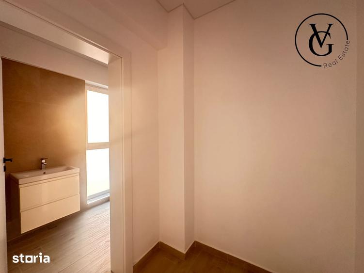Apartament cu 3 camere semidecomandat în Nord