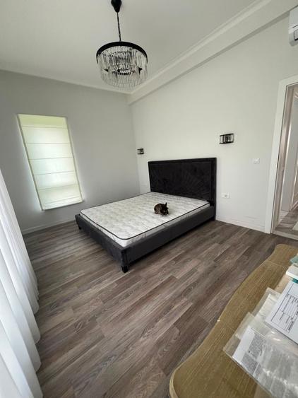Apartament cu 4 camere semidecomandat în Corbeanca
