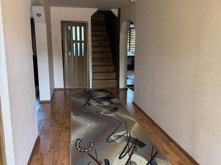 Casă individuală cu 5 camere cu Teren 600 Mp în Fălticeni