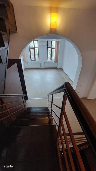 Spațiu comercial, de 157 mp, în Ultracentral