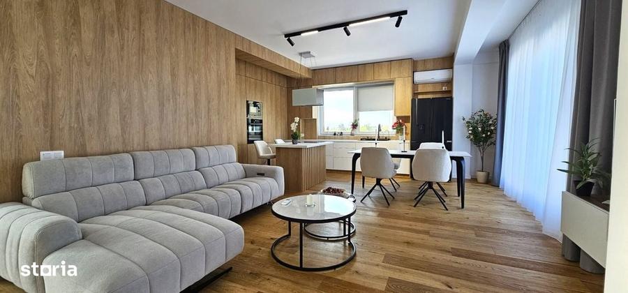Apartament cu 4 camere, mobilat în Central — fotografia 1