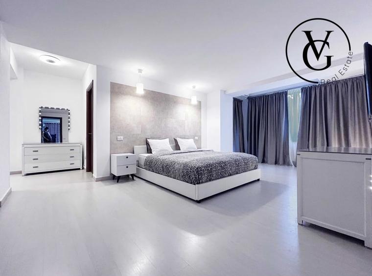 Apartament cu 3 camere decomandat, mobilat în Băneasa