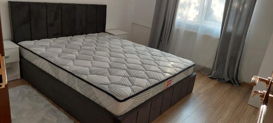 Apartament cu 3 camere decomandat, mobilat în Berceni