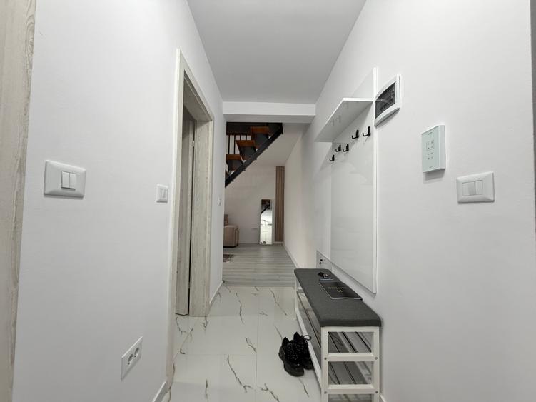 Apartament cu 2 camere decomandat în Giroc