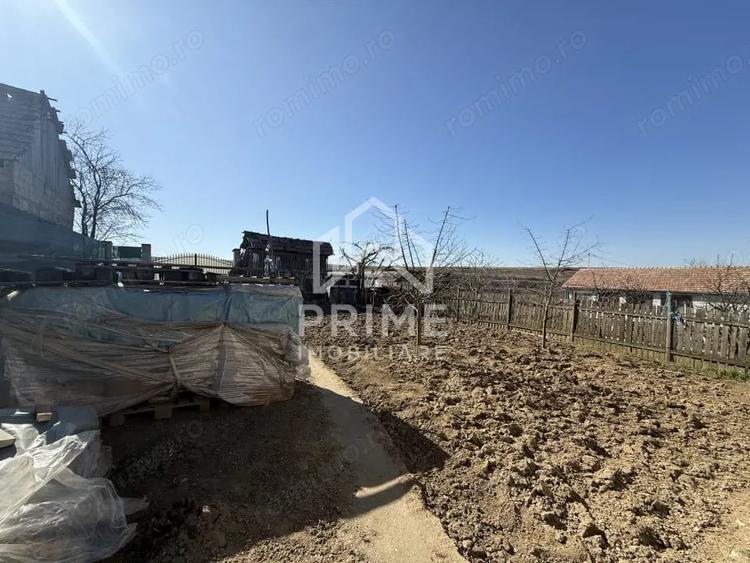Casă cu 4 camere cu Teren 626 Mp în Central