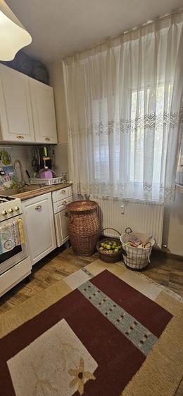 Apartament cu 2 camere semidecomandat în Tipografilor