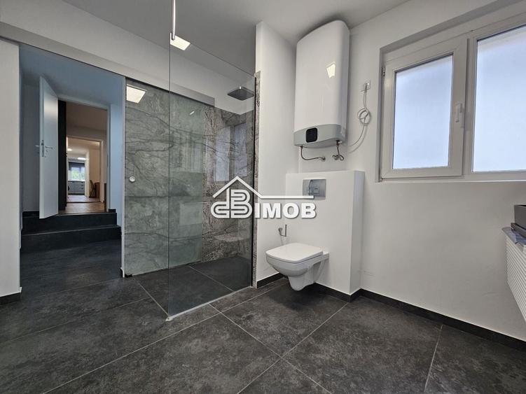 Casă individuală cu 4 camere cu Canalizare în Exterior Nord