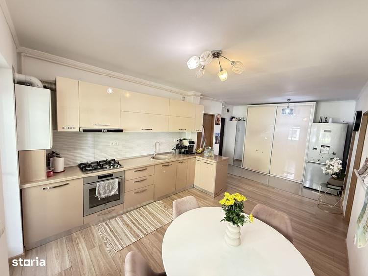 Apartament cu 3 camere în Florești — fotografia 1