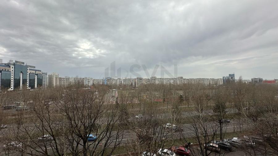 Apartament cu 4 camere decomandat, mobilat în Unirii