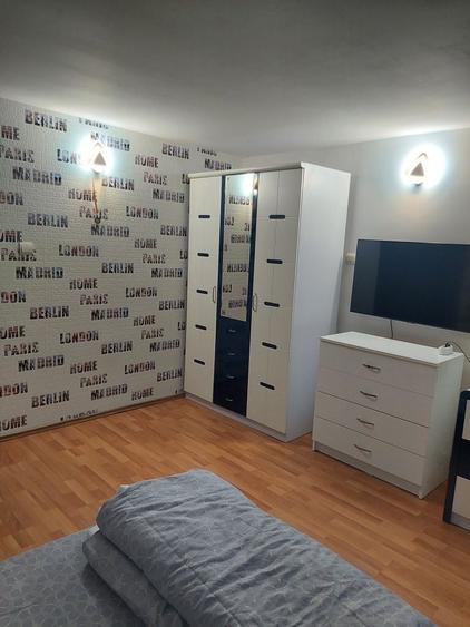 Casă cu 4 camere în Radu Negru