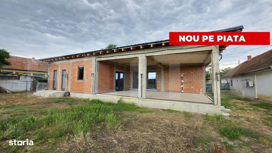 Casă cu 4 camere cu Teren 1330 Mp în Urseni