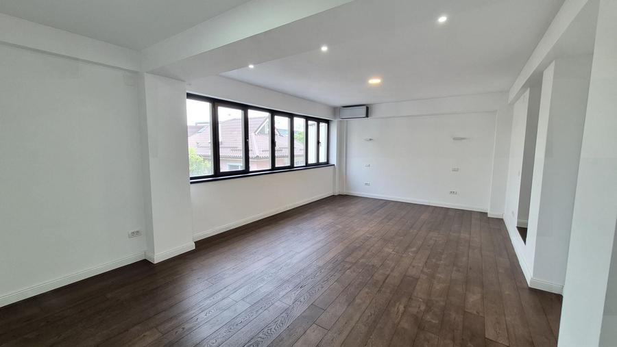 Apartament cu 2 camere semidecomandat în Polonă