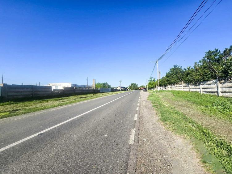 Spațiu comercial, de 7,354 mp, în Movila Miresii