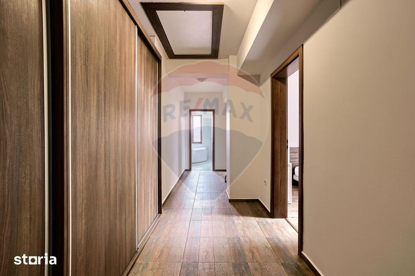 Apartament cu 3 camere în Aradul Nou