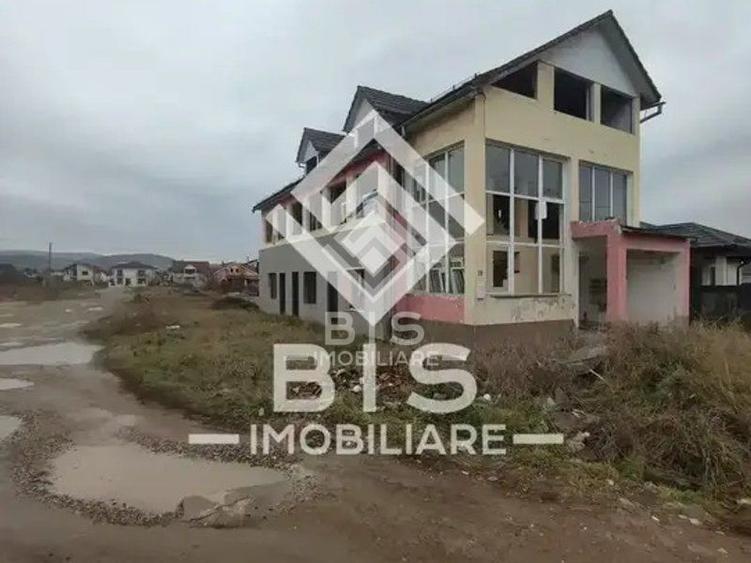 Casă individuală cu 4 camere cu Teren 467 Mp în Sud