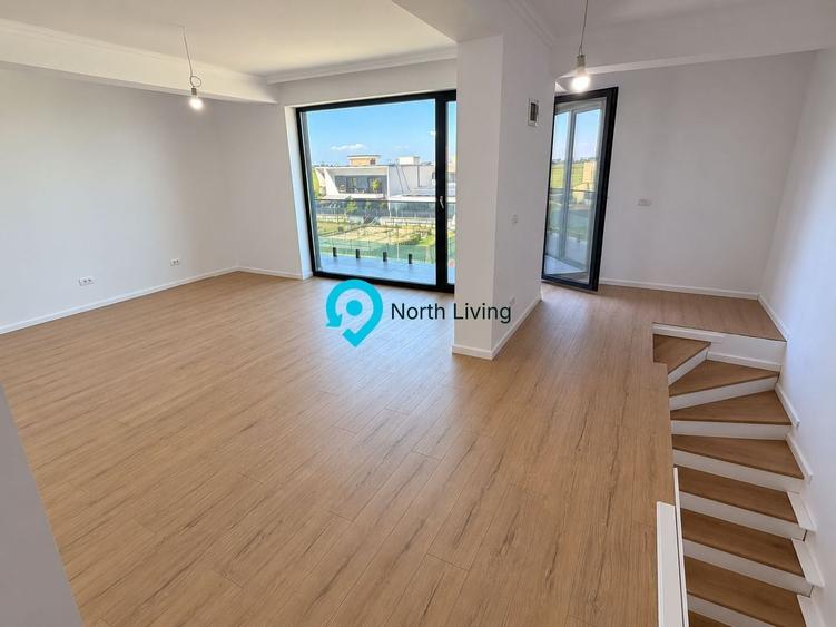 Duplex cu 5 camere cu Canalizare în Central