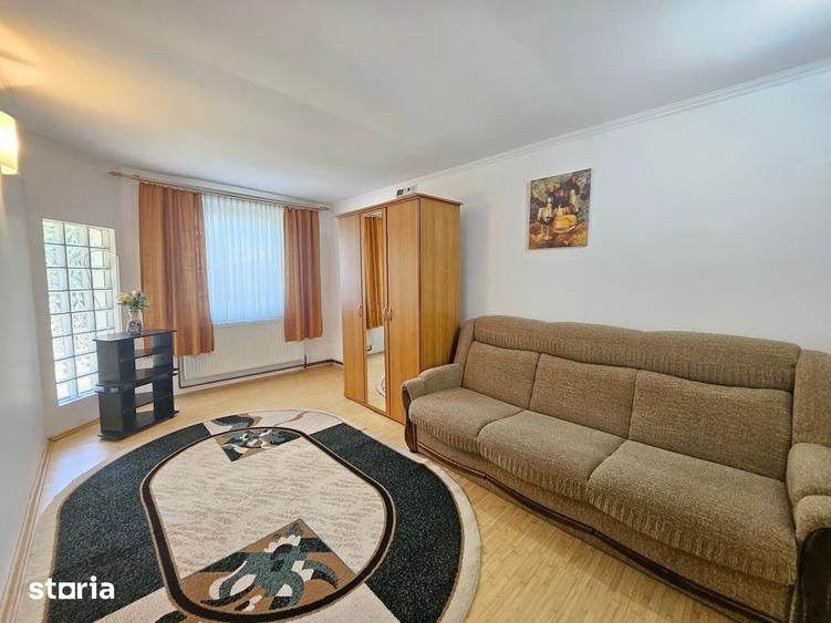 Casă cu 1 camere cu Teren 1697 Mp în Ștefănești
