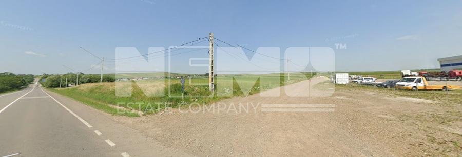 Teren agricol extravilan de 10400 mp, în Stroiești