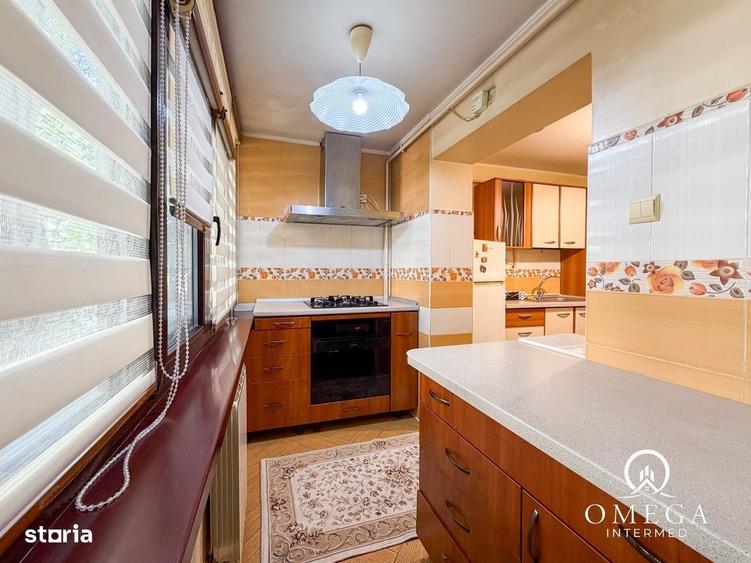 Apartament cu 2 camere decomandat în Nicolina