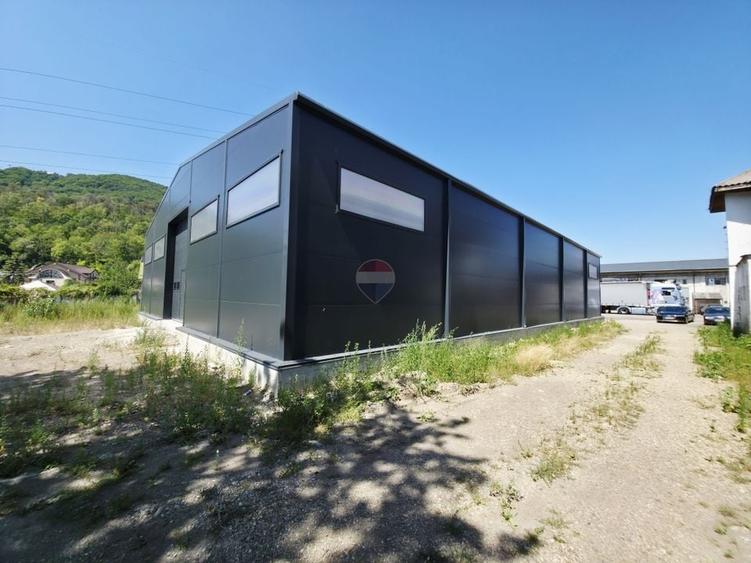 Spațiu industrial, de 570 mp, în Dărmănești