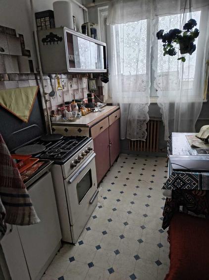 Apartament cu 2 camere semidecomandat în Sud