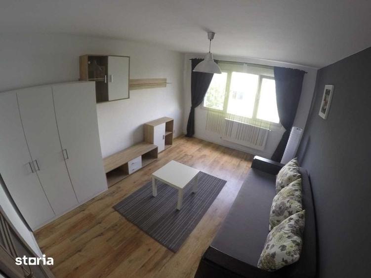 Garsonieră decomandată, mobilată în Complex Studențesc
