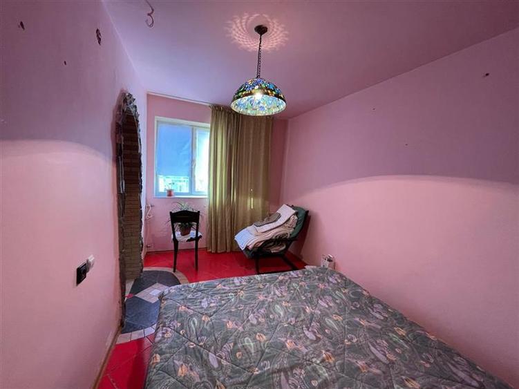 Apartament cu 2 camere semidecomandat în 23 August