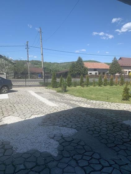 Casă cu 1 camere cu Teren 200 Mp în Central