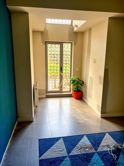 Spațiu comercial, de 119.55999755859 mp, în Libertății