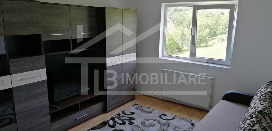 Garsonieră decomandată în Tudor
