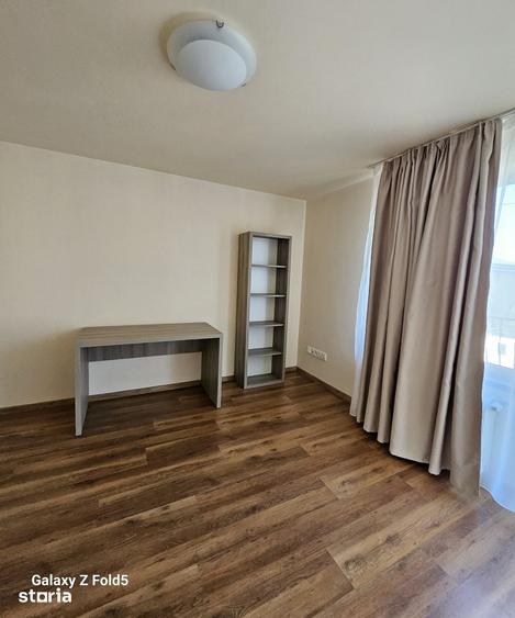 Casă cu 4 camere cu Teren 490 Mp în Central