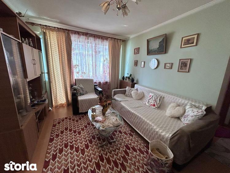 - Apartament 2 camere, Etaj 1, zona Hristo Botev , Locuibil. - 3
